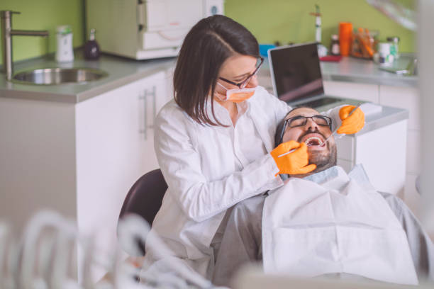 Best Emergency Broken Tooth Repair in Shorewood Forest, IN