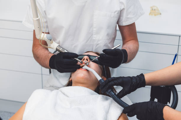 Best Weekend Emergency Dentist in Shorewood Forest, IN